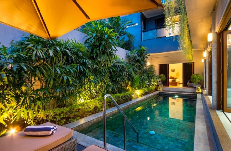 Villa Raffaela Legian-Stunning 5 star 4 Bed & Bath 30