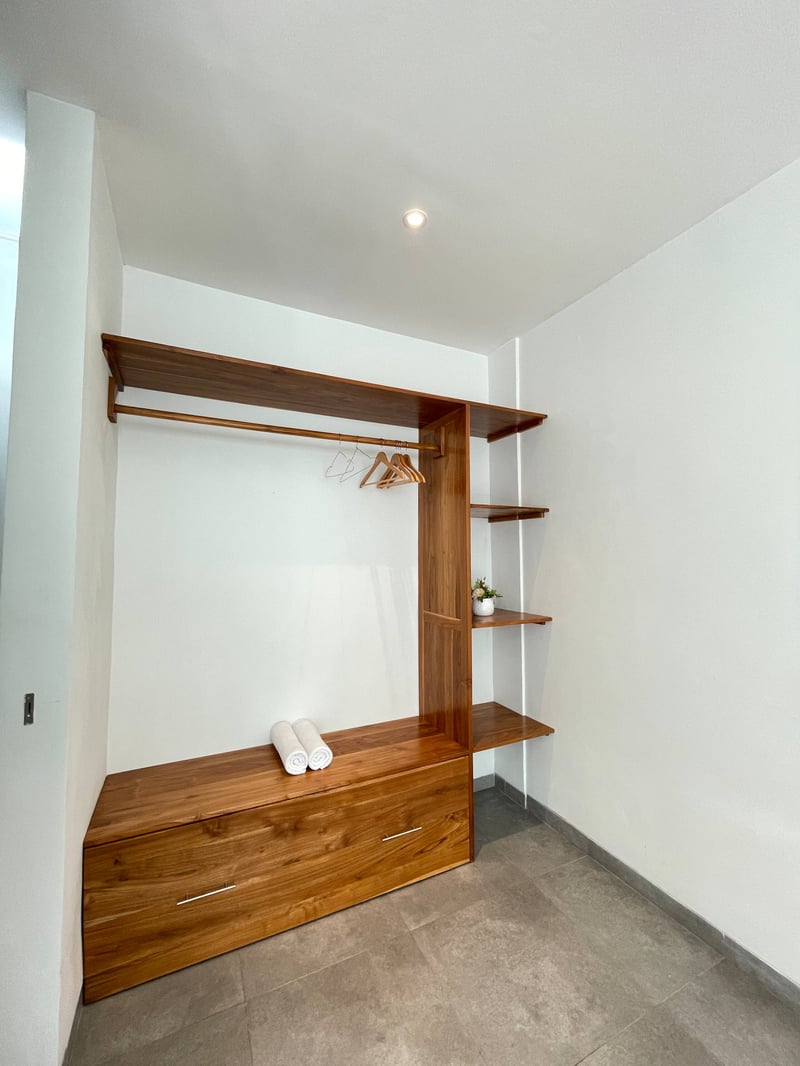 Sunflower Bali Villa 3BR Legian Double Six Beach 24