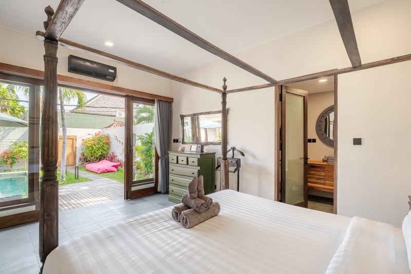 Damira 3BR Villa w/Pool, Seminyak 15