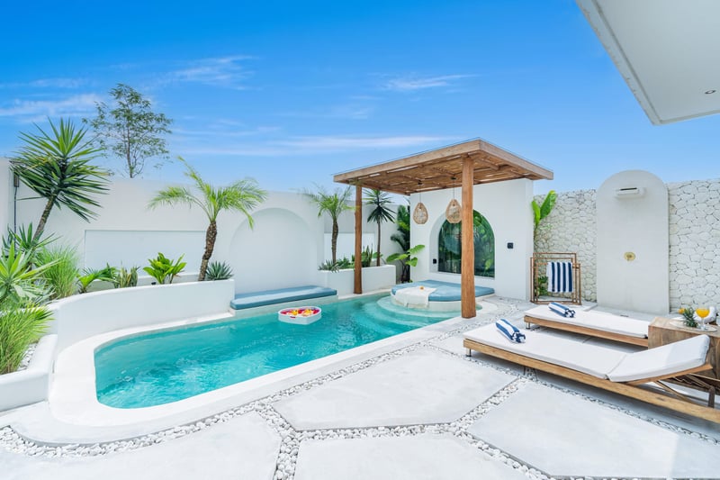 Seseh Beach 2BR Villa • Rooftop • Peaceful Stay — photo 4