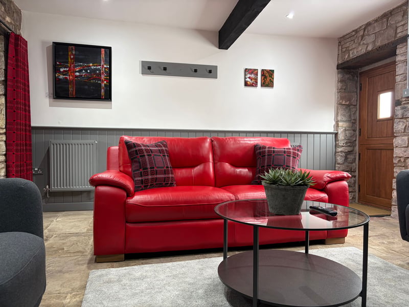 10 Crickhowell Cottages, Town Centre Location 15