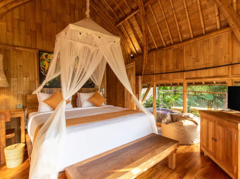 Bamboo Villa | Outdoor Tub & Sunset View 8