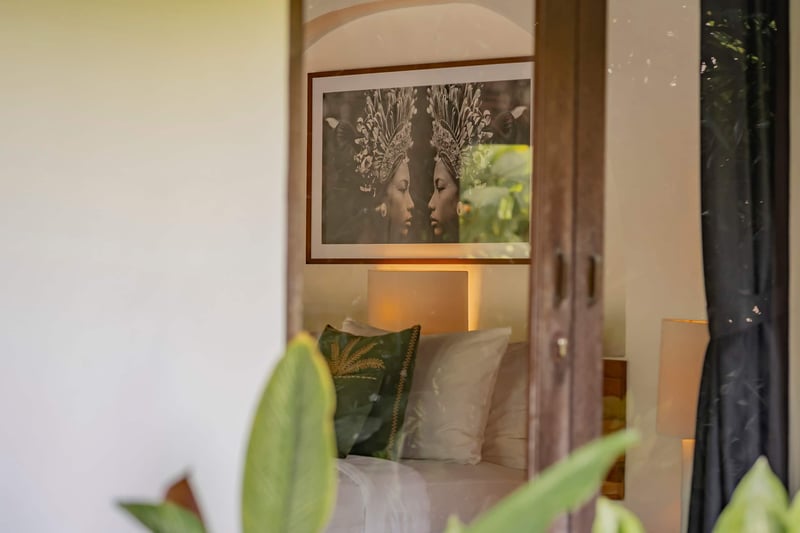Balinese Villa · 16m Pool · Gardens · 5 Min Beach 31