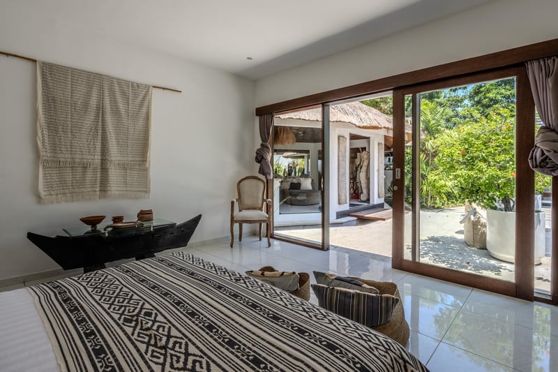XL Tropical Estate • 4BR • Quiet • Next to POI 21