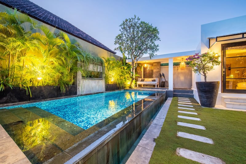 Lotus Luxury Villa Four Bedroom with Pool 15