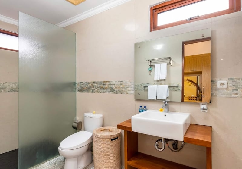 Villa Raffaela Legian-Stunning 5 star 4 Bed & Bath 21