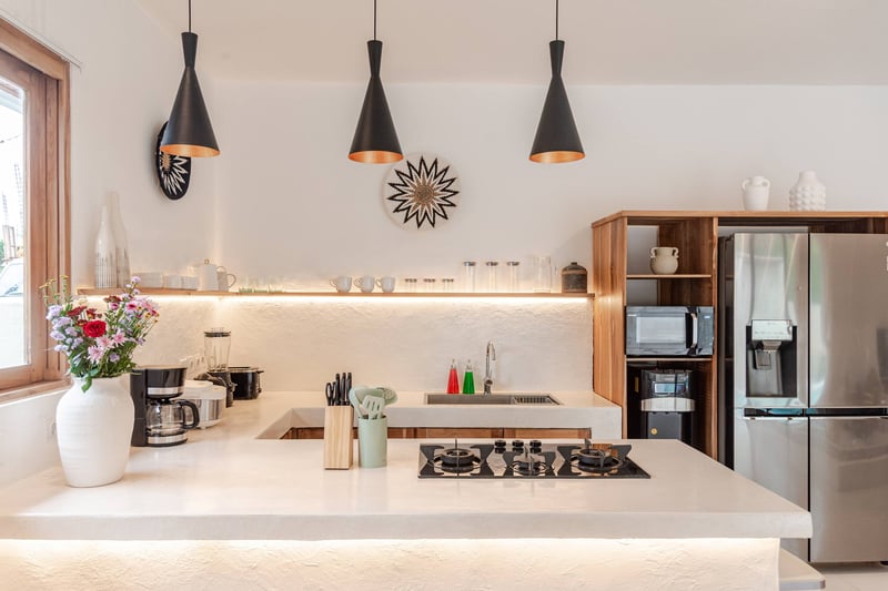 Chic 3BR Pool Villa • Canggu • Walk to Reload Gym 15