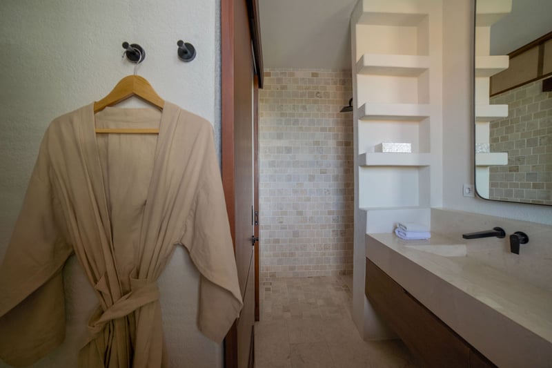 Nila 140m² Lux 2BR Private Pool near Finns|Atlas 35