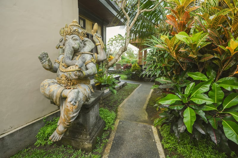 Jungle 3 bedroom oasis with private pool 25