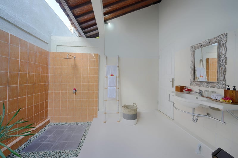 Charming 3 Bedroom Private Pool Villa in Seminyak 14