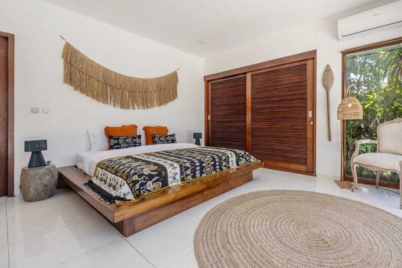 XL Tropical Estate • 4BR • Quiet • Next to POI 22