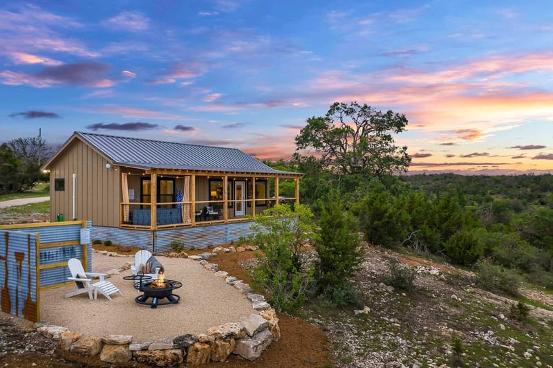 Jumping Goat Ranch — Guesthouse — photo 2