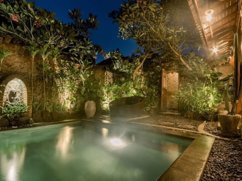 PabuanVilla, private, etnik & Impressive honeymoon 23