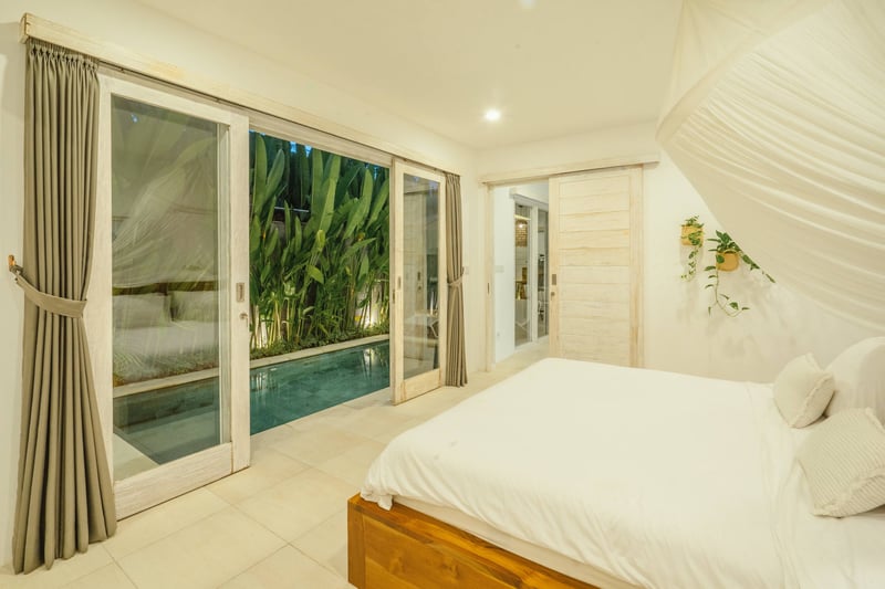 Stylish 1BR pool villa close to beach with office 19