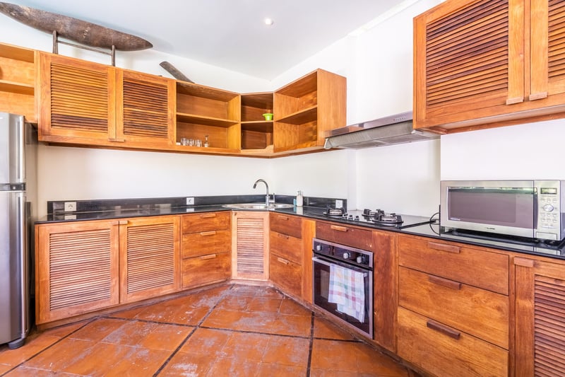 3 Bedroom Villa + Gym in Central Seminyak/Kuta 15