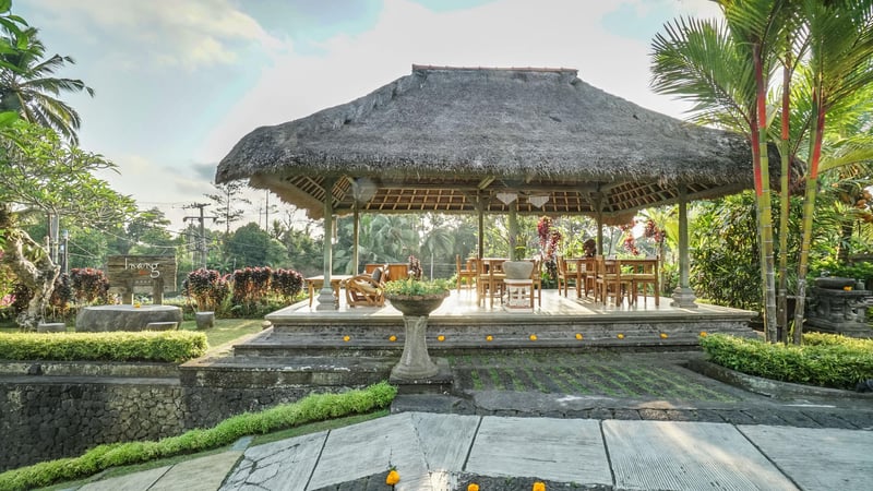 6 Bedroom villa with rice field view 26