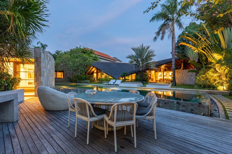 4BR Private Pool The Layar Designer Villas & Spa 23