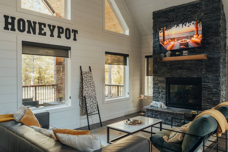 The Honeypot Cabin — photo 4