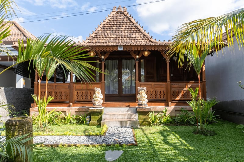 3T Joglo Villa - Wooden 1 Bedroom Villa in Ubud 1