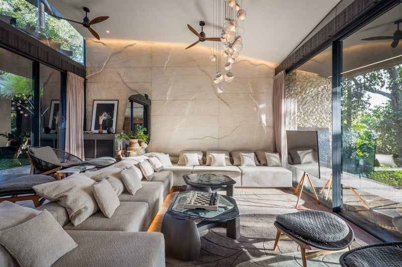 Lost Villa | Award-Winning Estate + 5-Star Staff 25