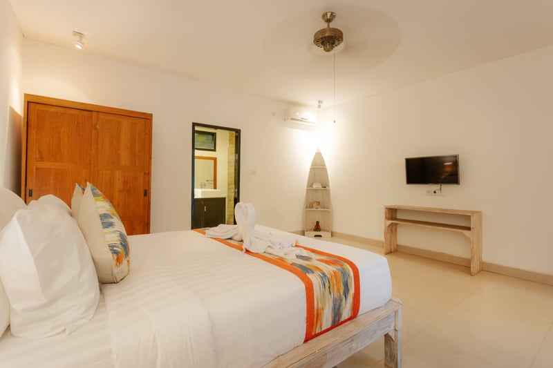 Villa Sri Seminyak - 3 Bedroom Stylish Pool Villa! 23