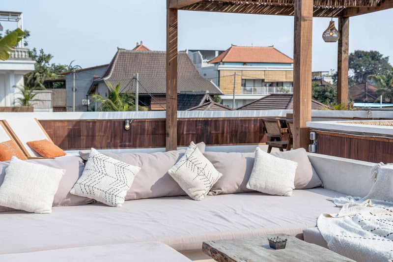 6-person  Boho Villa Canggu Perenenam, Rooftop cinema, pool 31