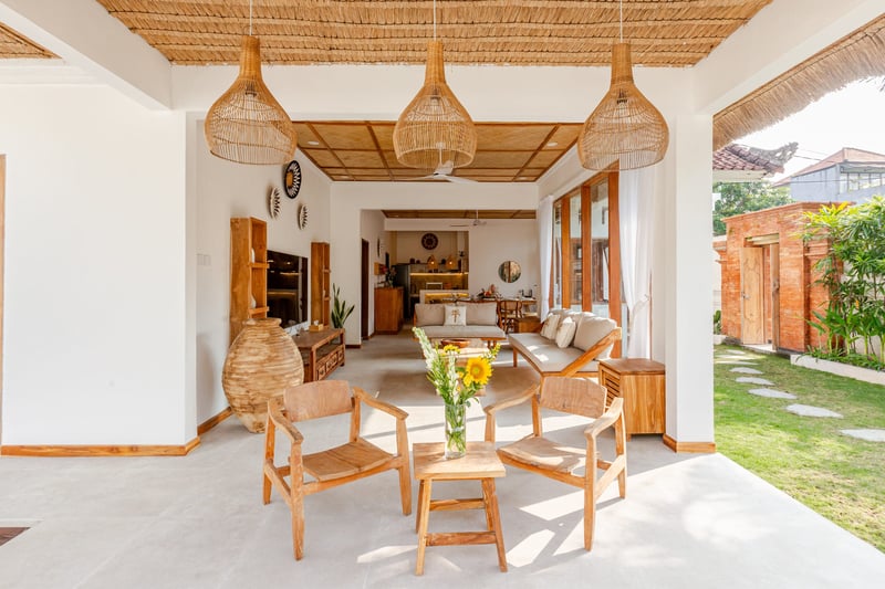Timeless Chic 4BR Private Pool Villa • Petitenget 11