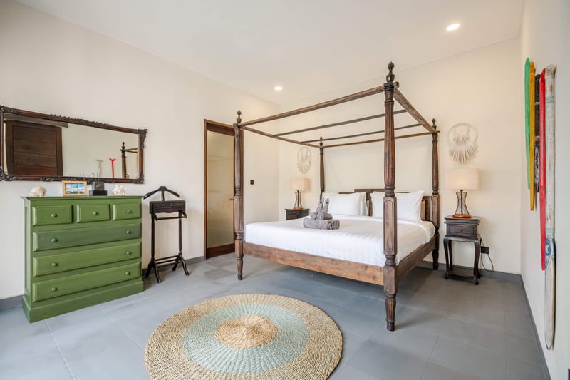 Damira 3BR Villa w/Pool, Seminyak 14