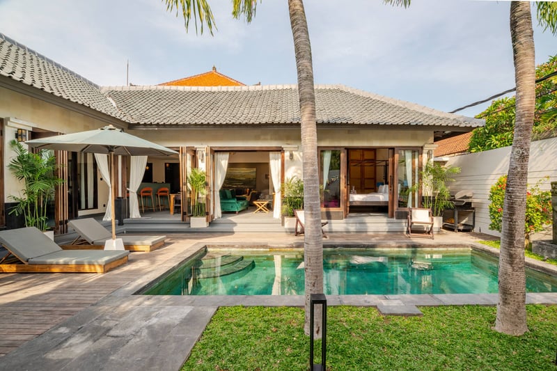 Damira 3BR Villa w/Pool, Seminyak — photo 2