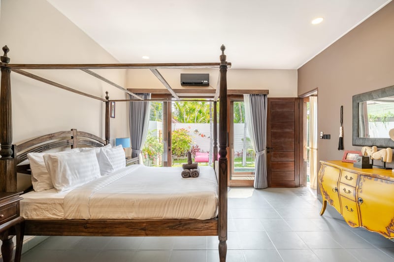 Damira 3BR Villa w/Pool, Seminyak 10