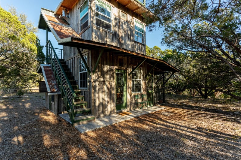 Hill Country Nature Retreat — The Treehouse — photo 5