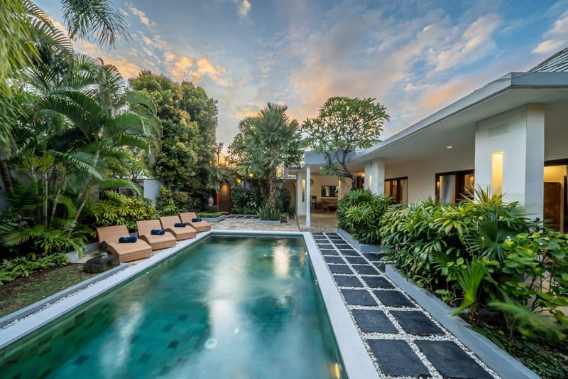 Villa Melbourne - Billiard & Pool Villa - Seminyak — photo 5