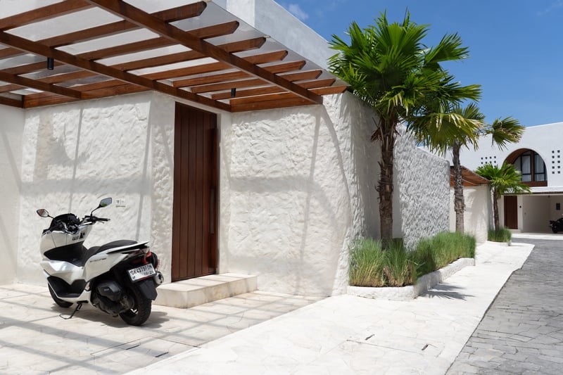 Nila 140m² Lux 2BR Private Pool near Finns|Atlas 25