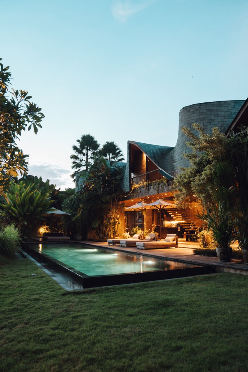 ALPHA HOUSE– Design villa w full concierge service 1
