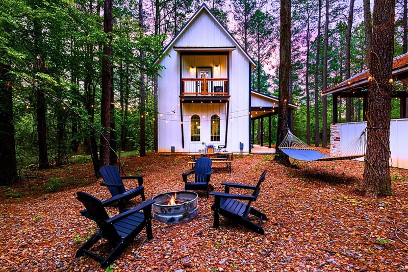 Romantic Retreat Cabin — photo 2