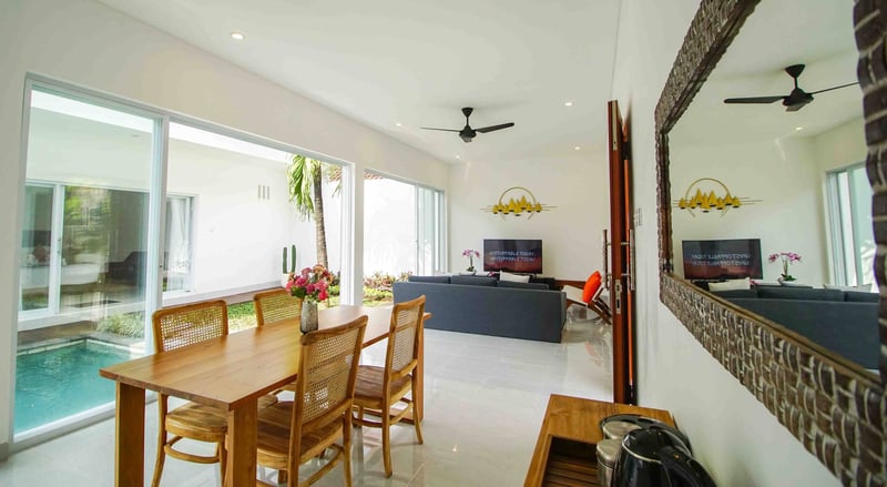 Seminyak - Villa Akmali 2BR w/Pool 5mins to Beach 22