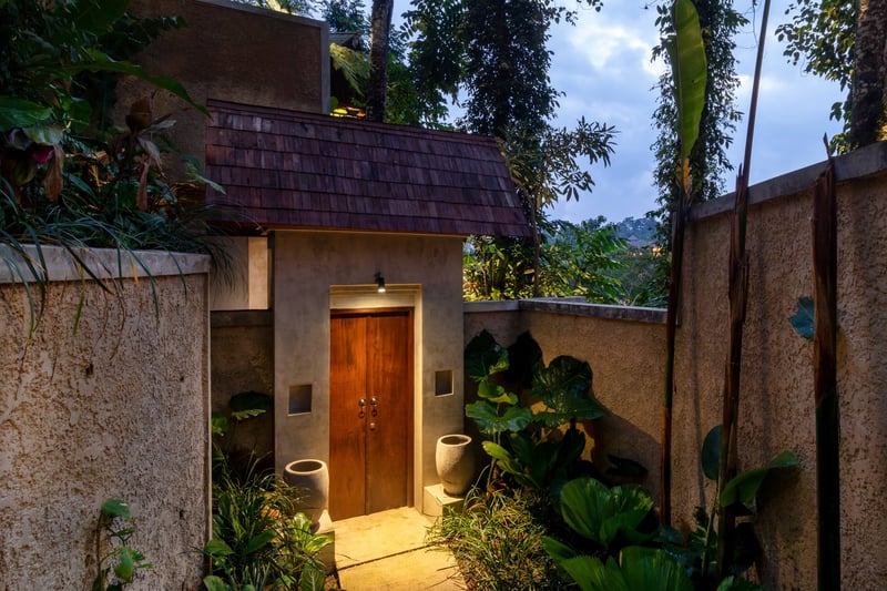 Sekar Garden Stay | Valley & Infinity Pool Access — photo 3
