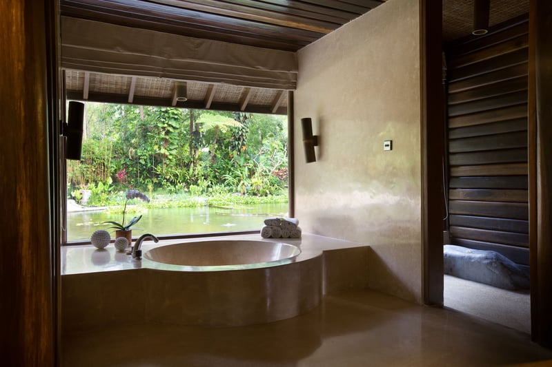 Kamaniiya River Villa Sayan 11