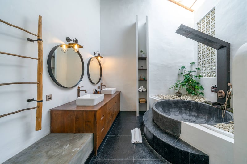 Yuka : Tropical Sunset Escape – 3BR Canggu Villa 27