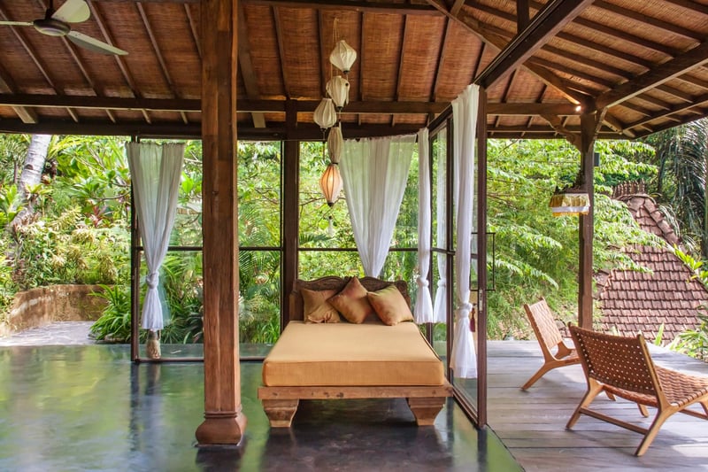 Mahadevi 1- Serviced Jungle Joglo near Ubud + Pool — photo 5