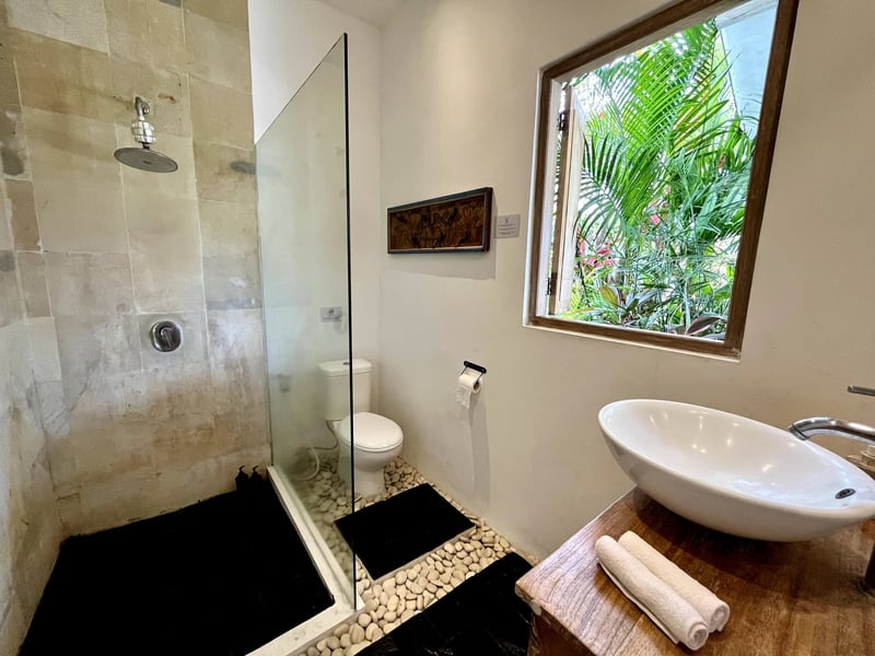 Huge 20m Private Pool / Balinese Style Villa 30