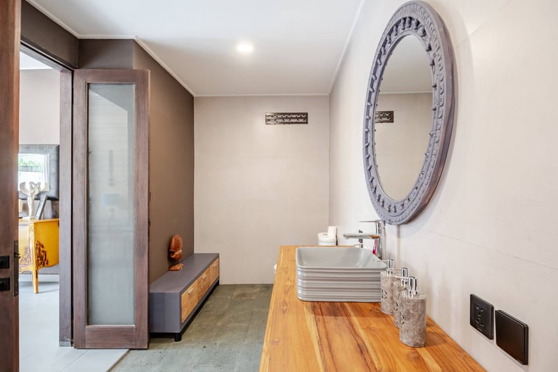 Damira 3BR Villa w/Pool, Seminyak 22