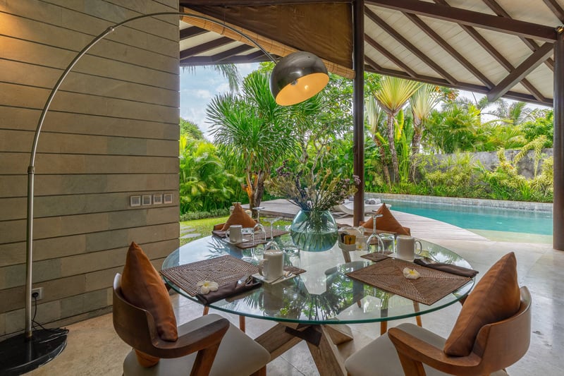 2 BR Private Pool The Layar Designer Villas & Spa 16