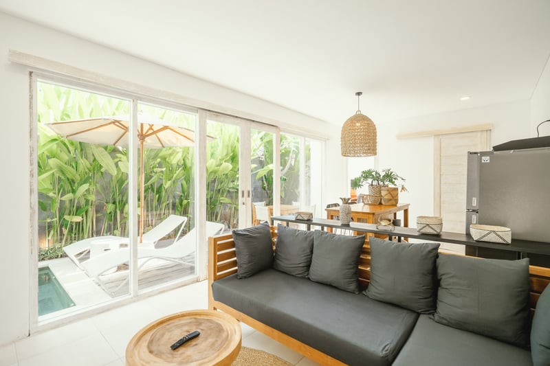 Stylish 1BR pool villa close to beach with office 10