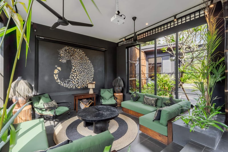 Villa Le Lotus Noir | Unique 5-BR Oasis in Ubud — photo 3