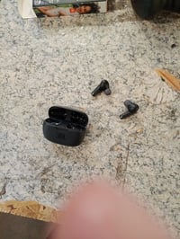 JBL Wave Beam 2 True Wireless Bluetooth slušalice crne — neispravne, djelomično rade: jedna slušalica je tiša (stanje: vidi 2. sliku) 2