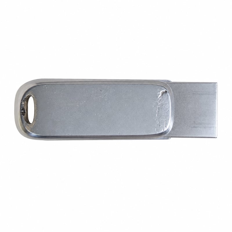 Stick USB SanDisk Ultra Dual Drive Luxe 256 GB, USB-C și USB-A, viteză de citire 400 MB/s, prezintă urme vizibile de uzură