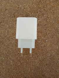 MUTTO 20W USB-C + USB-A brzi punjač, 2-portni mrežni punjač za iPhone 17, 16, 15, 14, 13, Samsung, Xiaomi, iPad i tablete 3