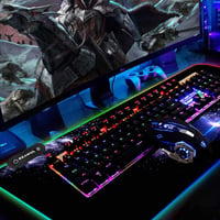 REAWUL RGB Gamer Egérpad XXL - 7 LED Szín, 14 Világítási Mód, Csúszásgátló, Vízálló Felület, 800x300x4mm, Billentyűzethez és Egérhez 7