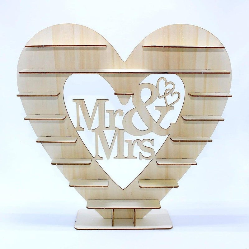 Mr és Mrs Fa Esküvői Dekoráció Nagy Méretben (45,5x41cm)